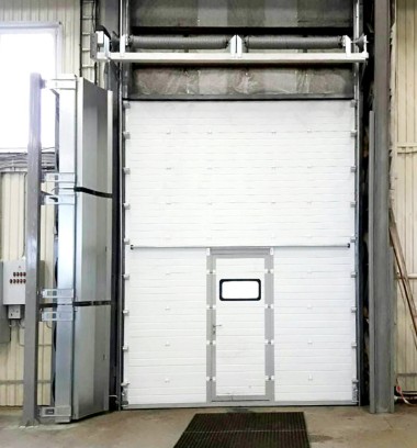 Тепломаш КЭВ-125П5051W водяная тепловая завеса (оцинкованная сталь) — Умный климат - Красноярск